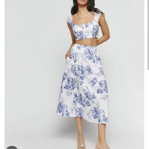 NWT Reformation Teya Linen Two piece Set size 0